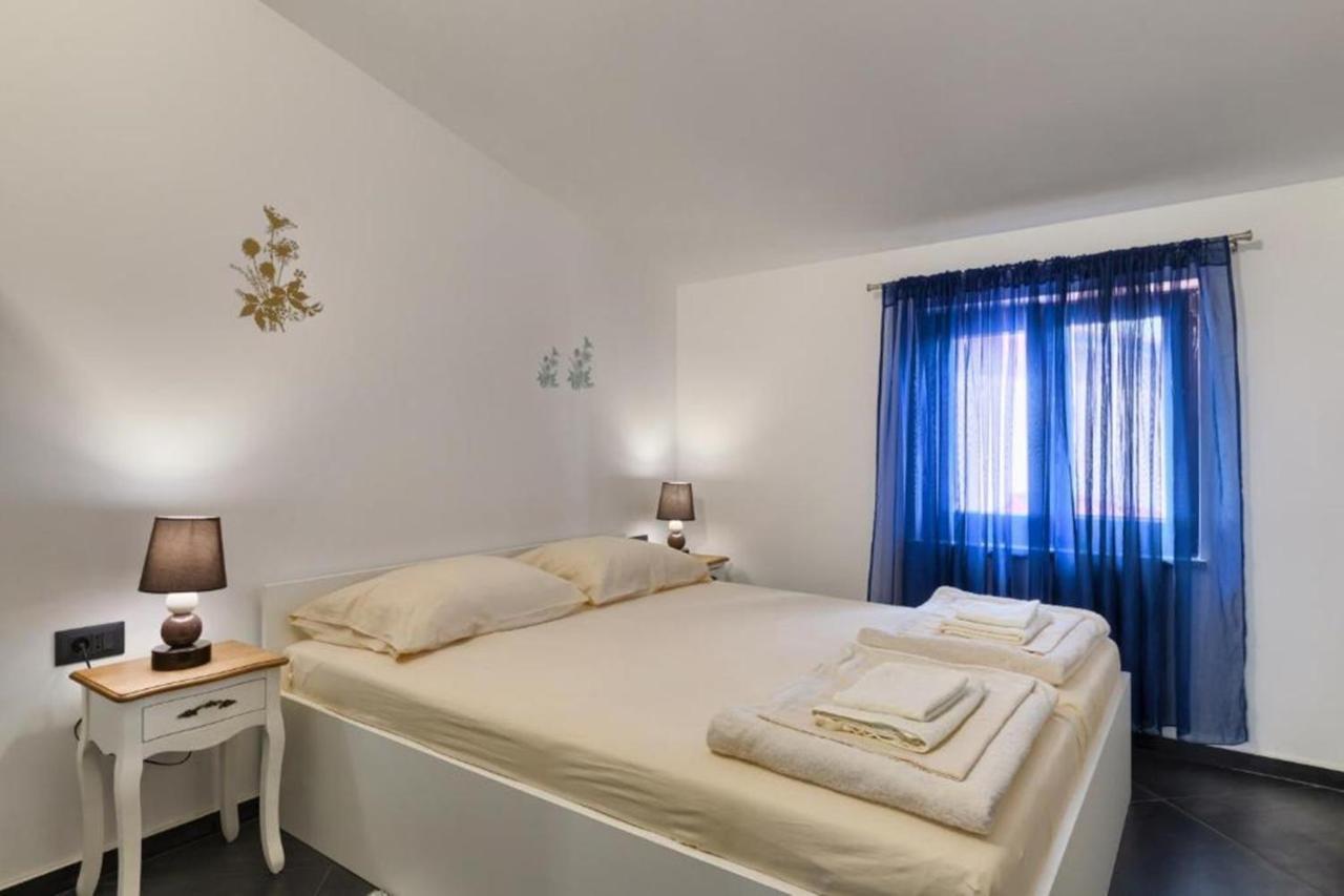 Apartment Ines *